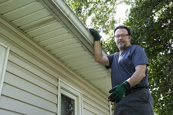 employees at Gutter Cleaning of Port Orange